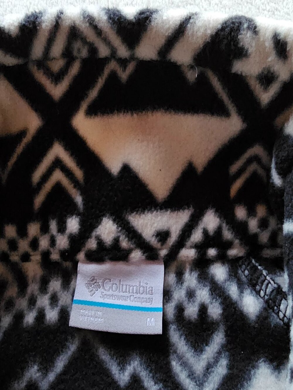 Columbia Women's Full-Zip Fleece Jacket - Picture 3 of 3